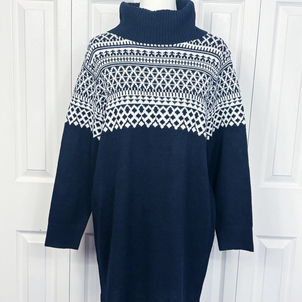 Gloria Vanderbilt Navy & White Metallic Fair Isle Tunic Turtleneck Sweater